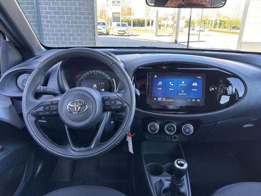 Toyota Aygo 1.0 VVT-i MT Play ActivLease financial lease