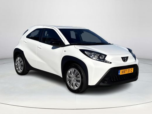 Toyota Aygo 1.0 VVT-i MT Play ActivLease financial lease