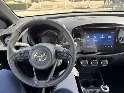 Toyota Aygo 1.0 VVT-i MT Play ActivLease financial lease