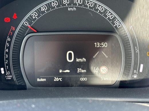 Toyota Aygo 1.0 VVT-i MT Play ActivLease financial lease