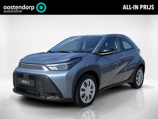 Toyota Aygo Hybrid 115 play | Nieuw | Achteruitrij camera | Climate Control | ActivLease financial lease
