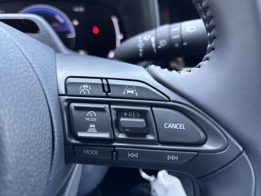 Toyota Aygo Hybrid 115 play | Nieuw | Achteruitrij camera | Climate Control | ActivLease financial lease