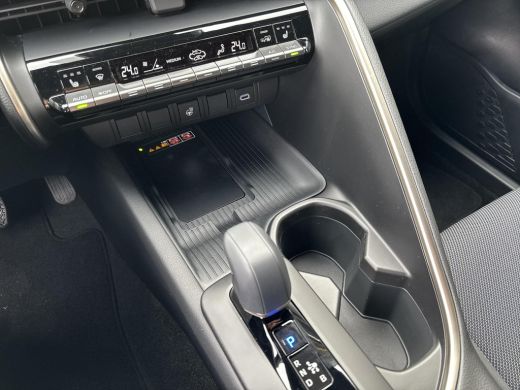 Toyota C-HR 2.0 Plug-in Hybrid 220 Executive ActivLease financial lease