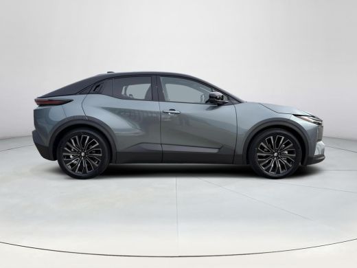 Toyota C-HR+ Executive AWD 77 kWh | Plus - Pakket | Warmte pomp | ActivLease financial lease