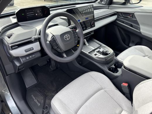 Toyota C-HR+ Executive AWD 77 kWh | Plus - Pakket | Warmte pomp | ActivLease financial lease