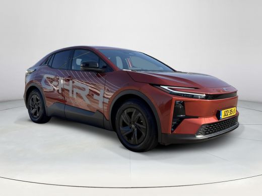 Toyota C-HR+ First Edition 77 kWh | Elektrische Achterklep | Stoel & Stuurverwarming | ActivLease financial lease
