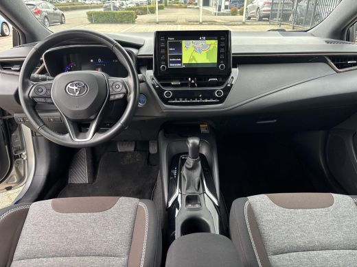 Toyota Corolla Touring Sports 1.8 Hybrid Trek | Parkeer sensoren | Navigatie | Carplay / Android auto | ActivLease financial lease