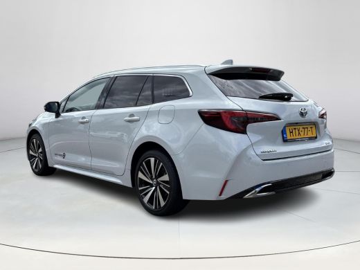 Toyota Corolla Touring Sports Hybrid 140 Dynamic ActivLease financial lease
