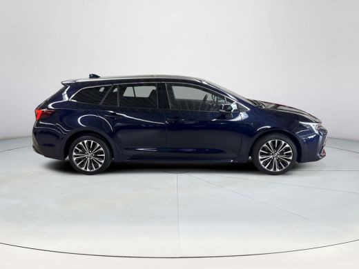 Toyota Corolla Touring Sports Hybrid 140 Dynamic ActivLease financial lease