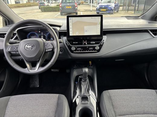 Toyota Corolla Touring Sports Hybrid 140 Dynamic | Parkeersensoren voor & achter | Stoelverwarming | ActivLease financial lease