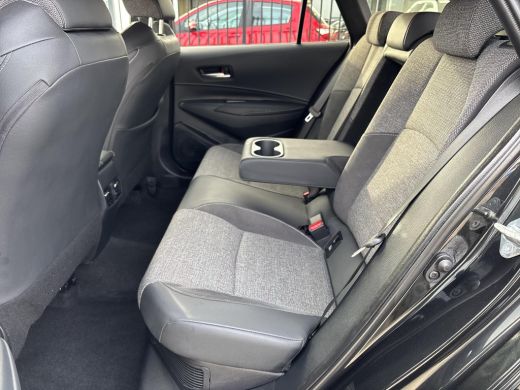 Toyota Corolla Touring Sports Hybrid 140 Dynamic | Parkeersensoren voor & achter | Stoelverwarming | ActivLease financial lease