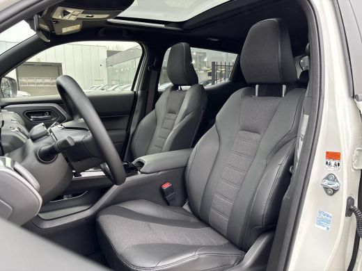 Toyota Urban Cruiser Executive 61 kWh ActivLease financial lease