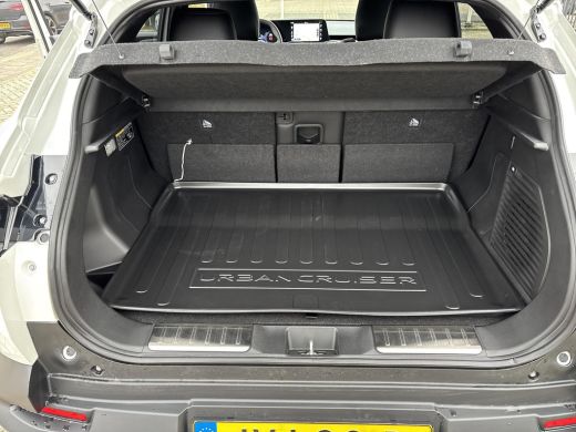 Toyota Urban Cruiser Executive 61 kWh ActivLease financial lease