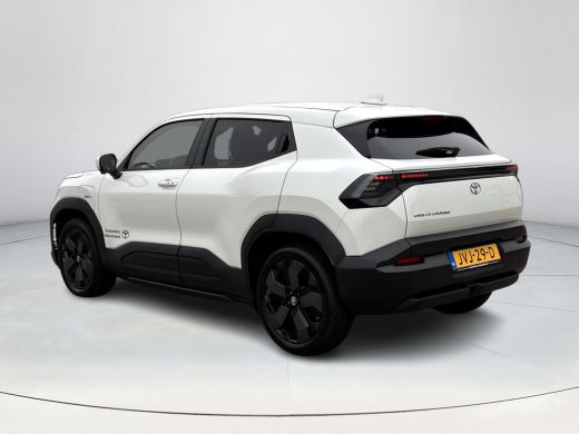 Toyota Urban Cruiser Executive 61 kWh ActivLease financial lease