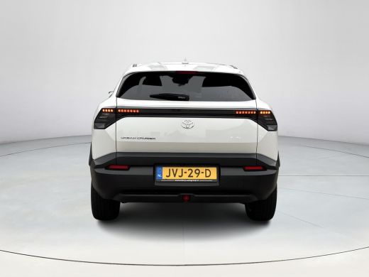 Toyota Urban Cruiser Executive 61 kWh ActivLease financial lease