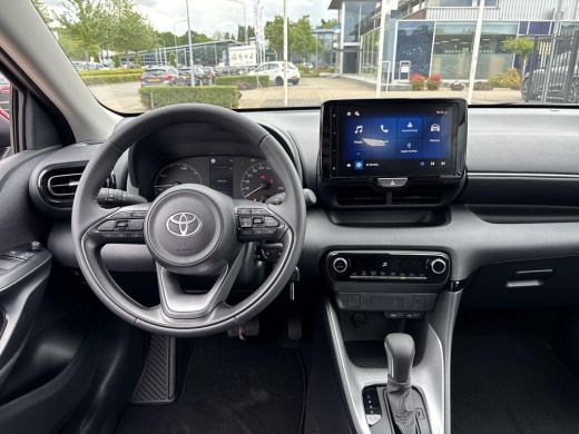 Toyota Yaris 1.5 Hybrid 115 Comfort ActivLease financial lease