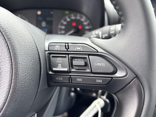 Toyota Yaris 1.5 Hybrid 115 Comfort ActivLease financial lease