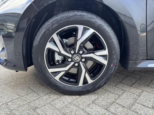 Toyota Yaris 1.5 Hybrid 115 Dynamic | Comfort Pack | ActivLease financial lease
