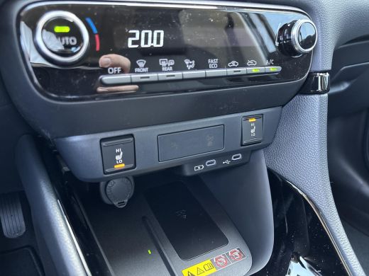 Toyota Yaris 1.5 Hybrid 115 Dynamic | Comfort Pack | ActivLease financial lease