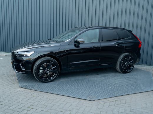 Volvo  XC60 2.0 T6 Plug-in hybrid AWD Plus Black Edition | Pano | Trekhaak wegkl. | Facelift | 360 Camera | H... ActivLease financial lease