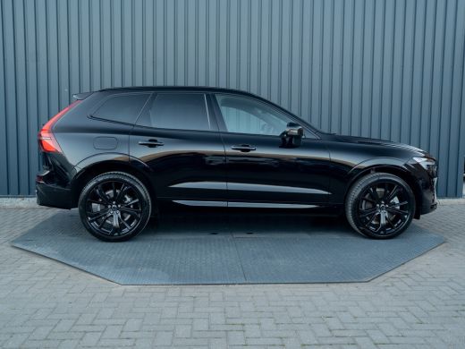 Volvo  XC60 2.0 T6 Plug-in hybrid AWD Plus Black Edition | Pano | Trekhaak wegkl. | Facelift | 360 Camera | H... ActivLease financial lease