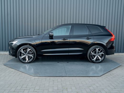 Volvo  XC60 2.0 T8 Plug-in hybrid AWD Plus Dark | Pano | Trekhaak wegkl. | 360 Camera | Head Up | Harman/ Kar... ActivLease financial lease