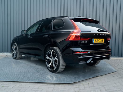 Volvo  XC60 2.0 T8 Plug-in hybrid AWD Plus Dark | Pano | Trekhaak wegkl. | 360 Camera | Head Up | Harman/ Kar... ActivLease financial lease