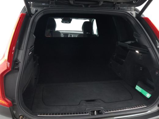 Volvo  XC90 2.0 D5 AWD 235 PK AUT. GRIJS KENTEKEN INSCRIPTION + ADAPTIVE CRUISE | TREKHAAK | LEDER ActivLease financial lease