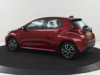 Toyota Yaris 1.5 Hybrid Dynamic | Carplay | Adaptive cruise | Keyless | Camera | Full LED | Climate control | ...