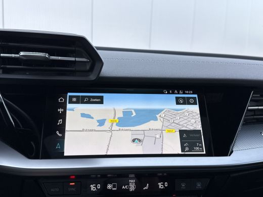 Audi A3 Sportback 45 TFSI e 245pk S edition Competition | Pano | Leder | HUD ActivLease financial lease