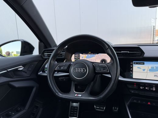 Audi A3 Sportback 45 TFSI e 245pk S edition Competition | Pano | Leder | HUD ActivLease financial lease