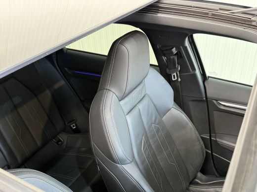 Audi A3 Sportback 45 TFSI e 245pk S edition Competition | Pano | Leder | HUD ActivLease financial lease