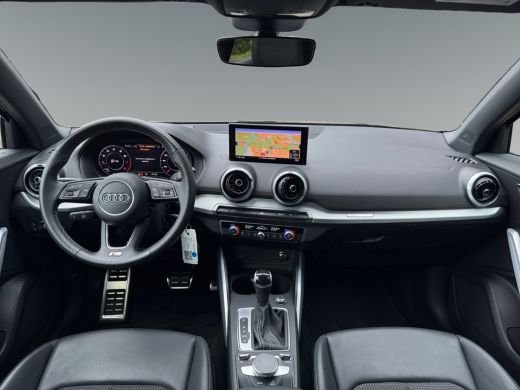 Audi Q2 35 TFSI 150pk S Edition Audi smartphone interface | Optiekpakket Zwart | Parkeersensoren achter ActivLease financial lease