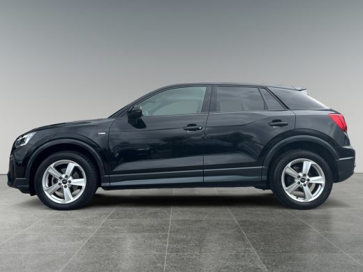 Audi Q2 35 TFSI 150pk S Edition Audi smartphone interface | Optiekpakket Zwart | Parkeersensoren achter ActivLease financial lease