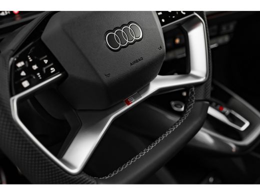 Audi Q4 e-tron S edition Competition quattro 82 kWh / 286 Pk | Achterklep, automatisch bedienbaar | Achteruitrij... ActivLease financial lease