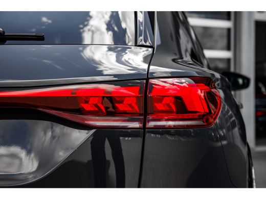 Audi SQ6 e-tron quattro 360 kW edition one | Panoramadak | Luchtvering | Head Up Display | Bang & Olufsen | ActivLease financial lease