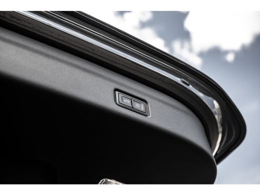 Audi SQ6 e-tron quattro 360 kW edition one | Panoramadak | Luchtvering | Head Up Display | Bang & Olufsen | ActivLease financial lease