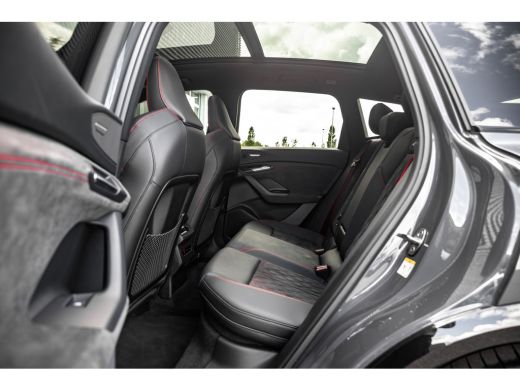 Audi SQ6 e-tron quattro 360 kW edition one | Panoramadak | Luchtvering | Head Up Display | Bang & Olufsen | ActivLease financial lease