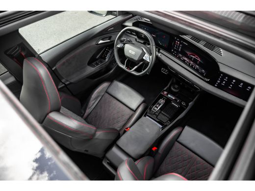 Audi SQ6 e-tron quattro 360 kW edition one | Panoramadak | Luchtvering | Head Up Display | Bang & Olufsen | ActivLease financial lease