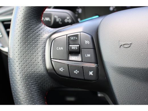Ford Fiesta 1.0 EcoBoost ST-Line | NL-AUTO! | DEALER OH! | CRUISE | LANE ASSIST | LED | PARK SENS | APPLE CAR... ActivLease financial lease