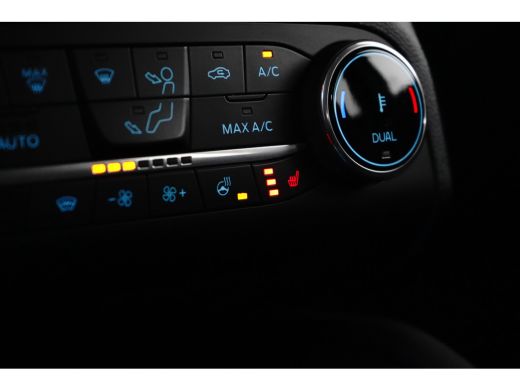 Ford Kuga 2.5 PHEV Titanium | Wegklap Trekhaak | Winter Pack  | Camera ActivLease financial lease