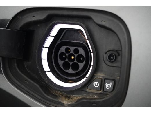 Ford Kuga 2.5 PHEV Titanium | Wegklap Trekhaak | Winter Pack  | Camera ActivLease financial lease