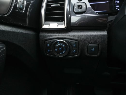 Ford Ranger 2.0 EcoBlue Wildtrak Supercab AWD Aut. *FULL-LED | LEATHER-ALCANTARA | ADAPTIVE-CRUISE | HEATED-C... ActivLease financial lease