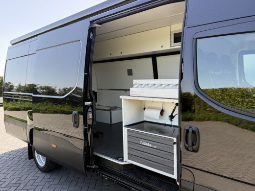 Iveco Daily 35C21 3.0 210 PK AUTOMAAT L3H2 N1 / MOTORSPORT INRICHTING / LUIFEL / LUCHTSLANG / DUBBEL LUCHT / ... ActivLease financial lease