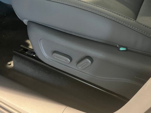 Leapmotor B10 Design ProMax 67.1 kWh VOORRAAD KORTING &euro;1500,- | Vanaf &euro;499,- Private Lease per maand ! | 435KM ... ActivLease financial lease