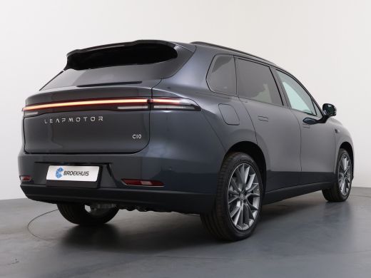 Leapmotor C10 REEV Design 28.4 kWh | &euro;2500,- korting !! | Cruise control adaptief met Stop&Go en stuurhulp | El... ActivLease financial lease