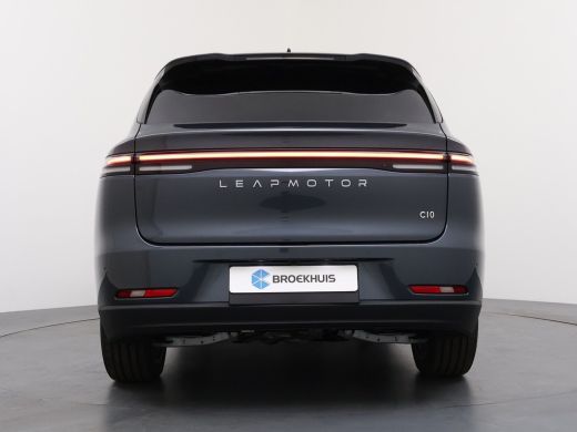 Leapmotor C10 REEV Design 28.4 kWh | &euro;2500,- korting !! | Cruise control adaptief met Stop&Go en stuurhulp | El... ActivLease financial lease