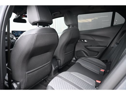 Peugeot e-2008 EV Allure Avantage 54 kWh 96%SOH! 3 Fase | Tot 8 Jaar Garantie! | Achteruitrijcamera | Adaptive C... ActivLease financial lease