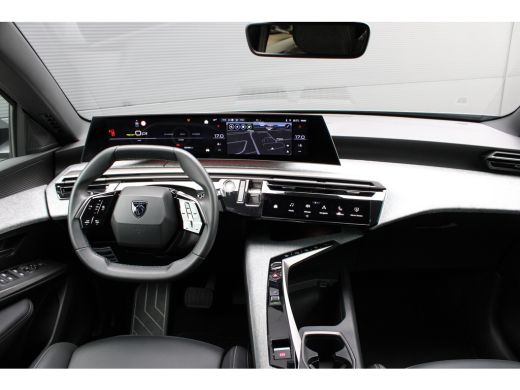 Peugeot e-3008 Allure Avantage 210 73 kWh | Navigatie | Warmtepomp | Trekhaak | All season | Camera 360 | Stoelv... ActivLease financial lease