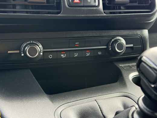 Peugeot Partner 1.5 BlueHDi 102 PK / L1H1 / 1e EIG. / AIRCO / CRUISE / CARPLAY / SCHUIFDEUR / ZEER NETJES! ActivLease financial lease